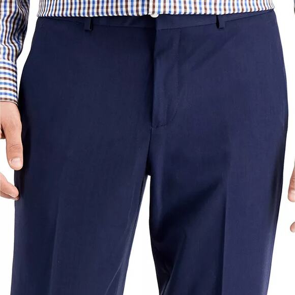 Perry Ellis Men's Solid Navy Modern-Fit Stretch Classic Dress Pants Size 29x30 - Picture 4 of 5